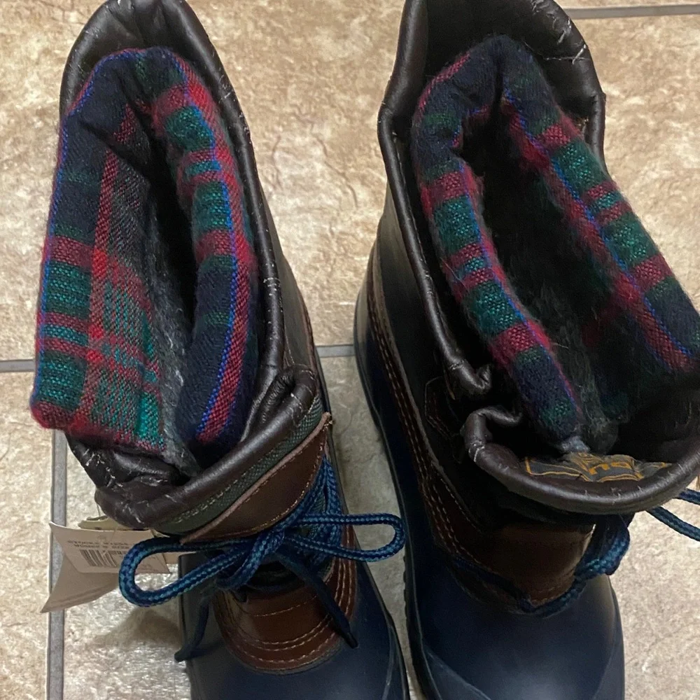 Thermolite Leather Winter Boots in Blue and Brown NWT Waterproof